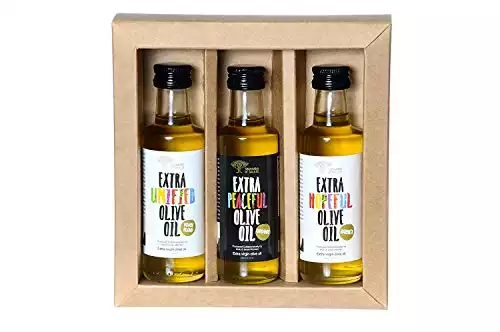 Sindyanna Trio Gift Set – 1 bottle of House Blend & 1 bottle of Barne'a olive oil & 1 bottle of Organic Olive Oil, cold pressed EVOO world’s top 100 Mediterranean oil. 3.38 oz. each b...